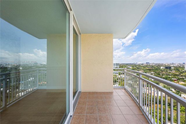2475 Brickell Ave 2206, Miami, FL 33129