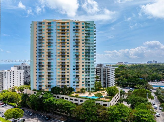 2475 Brickell Ave 2206, Miami, FL 33129