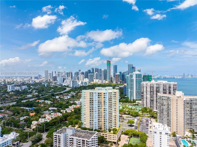 2475 Brickell Ave 2206, Miami, FL 33129