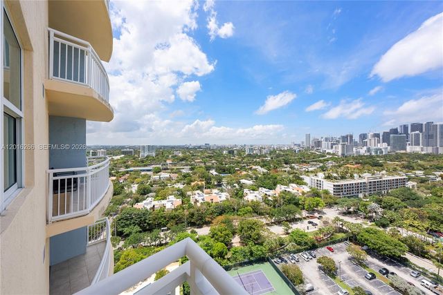 2475 Brickell Ave 2206, Miami, FL 33129