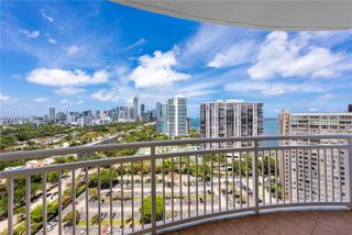 2475 Brickell Ave 2206, Miami, FL 33129