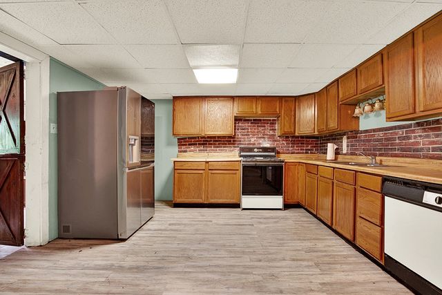 280 Rte 356, Washington Twp, PA 15613