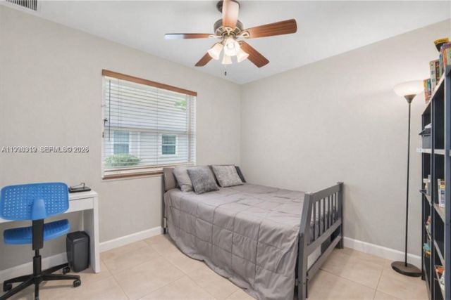 4332 NW 120th Ln, Sunrise, FL 33323