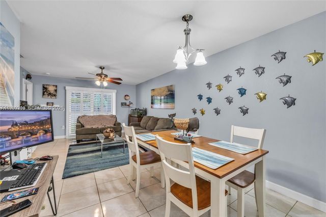 4332 NW 120th Ln, Sunrise, FL 33323