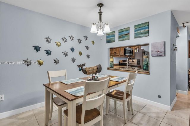 4332 NW 120th Ln, Sunrise, FL 33323