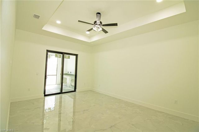 2915 49th ST W, Lehigh Acres, FL 33971