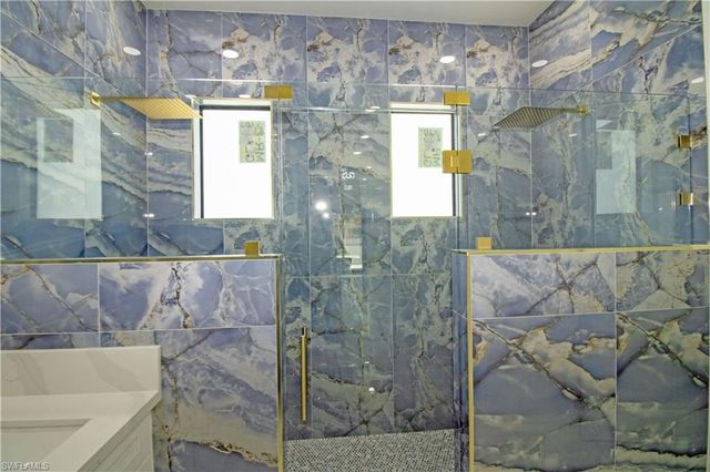 2915 49th ST W, Lehigh Acres, FL 33971