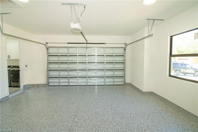 2915 49th ST W, Lehigh Acres, FL 33971