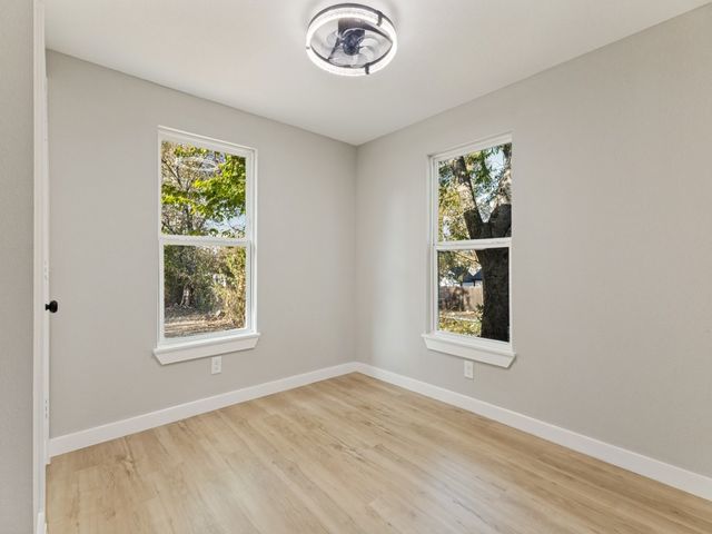 5217 Landino Street, Sansom Park, TX 76114