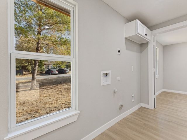 5217 Landino Street, Sansom Park, TX 76114