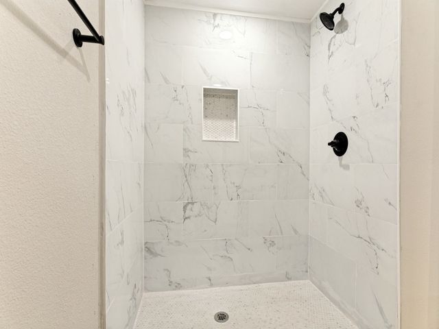 5217 Landino Street, Sansom Park, TX 76114