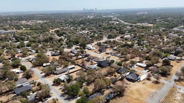 5217 Landino Street, Sansom Park, TX 76114