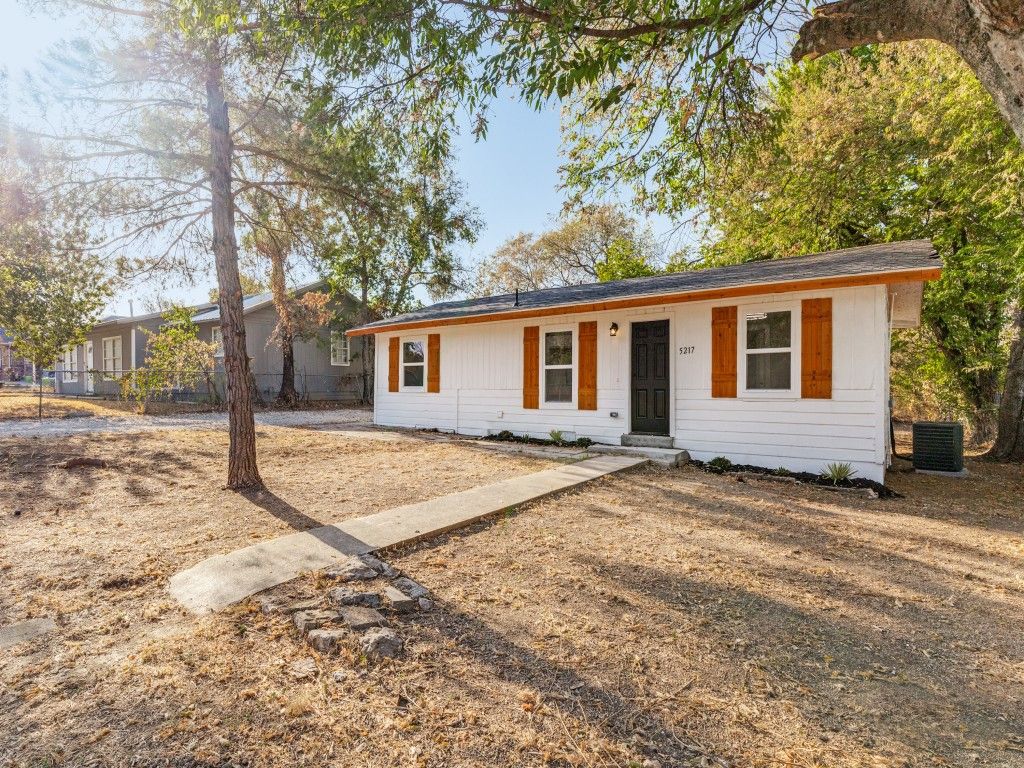 5217 Landino Street, Sansom Park, TX 76114 — photo 5
