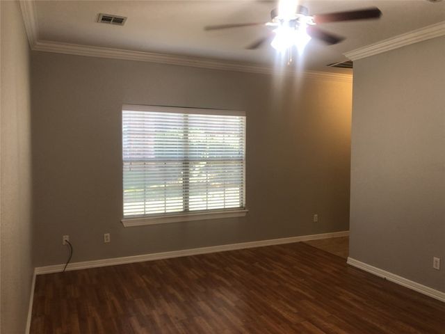 1973 E Peppervine Drive, Fayetteville, AR 72701