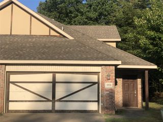 1973 E Peppervine Drive, Fayetteville, AR 72701