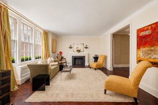 7 Gracie Sq # 2/3CD, New York City, NY 10028