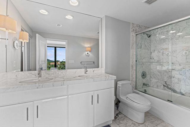 2275 S OCEAN Boulevard 309A, Palm Beach, FL 33480