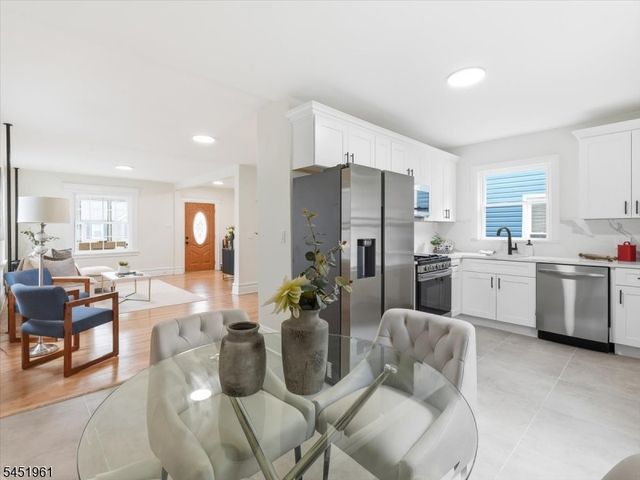 56 Prospect St, Bloomfield Twp., NJ 07003