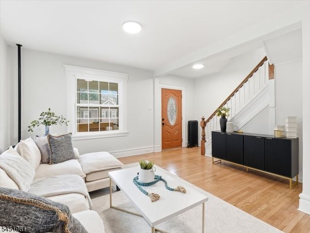 56 Prospect St, Bloomfield Twp., NJ 07003