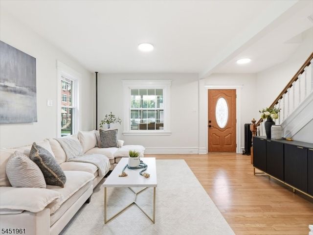56 Prospect St, Bloomfield Twp., NJ 07003