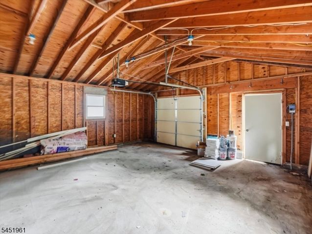 56 Prospect St, Bloomfield Twp., NJ 07003
