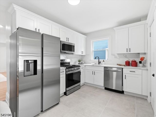 56 Prospect St, Bloomfield Twp., NJ 07003