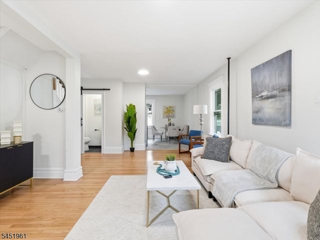 56 Prospect St, Bloomfield Twp., NJ 07003