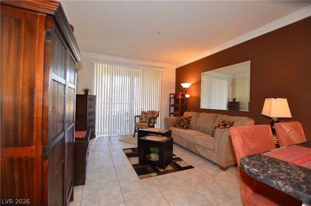 270 East FLAMINGO Road 328, Las Vegas, NV 89169