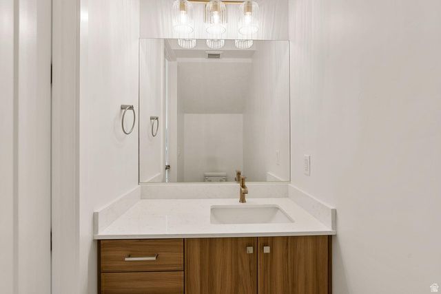 2433 PATRICIA DR, Santa Clara, UT 84765