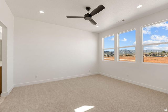 2433 PATRICIA DR, Santa Clara, UT 84765