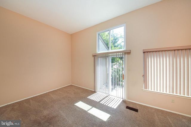 20 CITADEL CIR, Chalfont, PA 18914