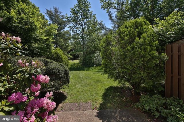 20 CITADEL CIR, Chalfont, PA 18914