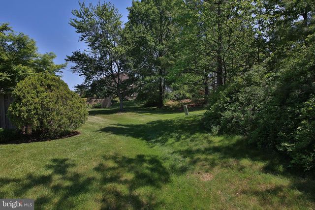 20 CITADEL CIR, Chalfont, PA 18914