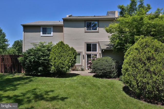 20 CITADEL CIR, Chalfont, PA 18914