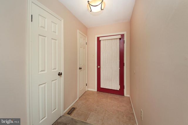 20 CITADEL CIR, Chalfont, PA 18914