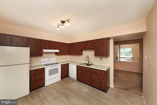 20 CITADEL CIR, Chalfont, PA 18914