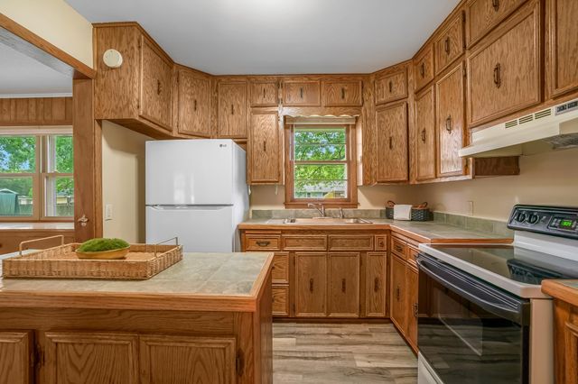 6826 16th Avenue S, Richfield, MN 55423