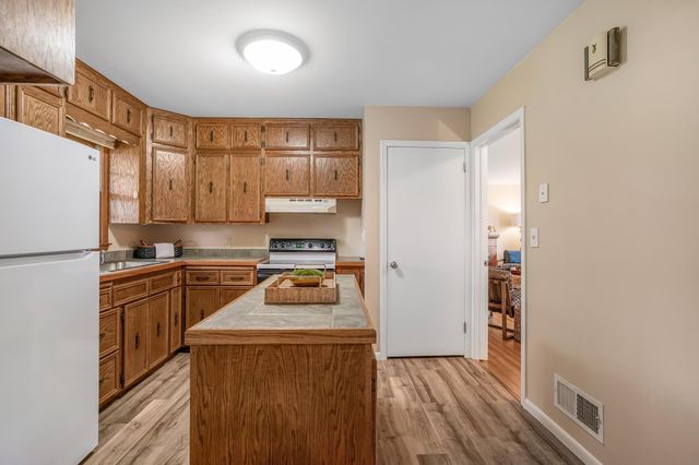 6826 16th Avenue S, Richfield, MN 55423