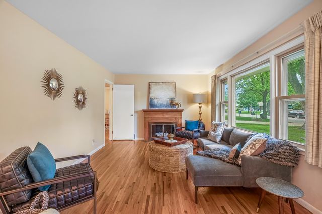 6826 16th Avenue S, Richfield, MN 55423