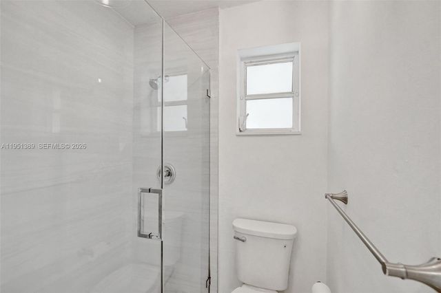 8436 Southampton Dr, Miramar, FL 33025