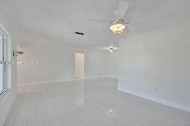 8436 Southampton Dr, Miramar, FL 33025