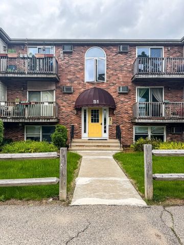 51 Alvarado Ave 101, Worcester, MA 01604