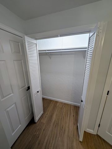 51 Alvarado Ave 101, Worcester, MA 01604