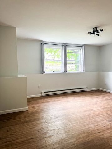 51 Alvarado Ave 101, Worcester, MA 01604
