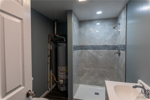 52 Waterview Parkway, Hamburg, NY 14075