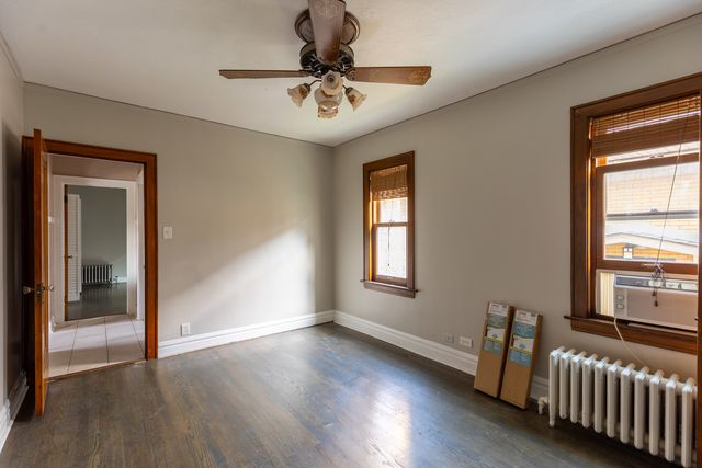 2246 Clinton Avenue, Berwyn, IL 60402
