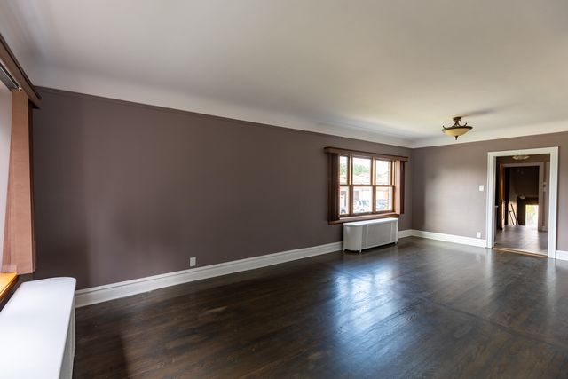 2246 Clinton Avenue, Berwyn, IL 60402