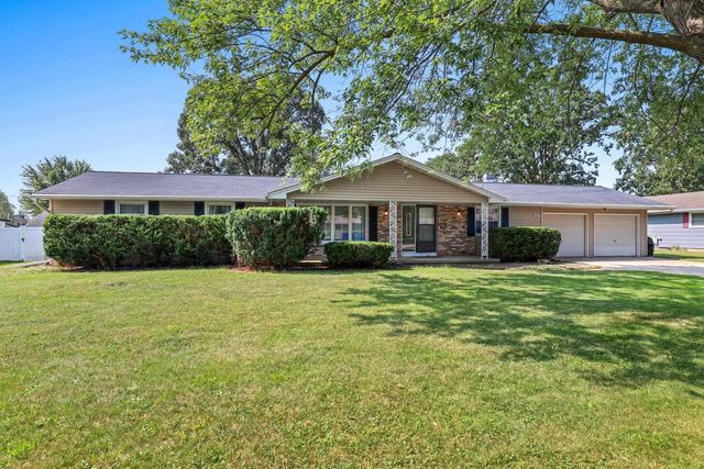 1327 SKYLARK LANE, Green Bay, WI 54313