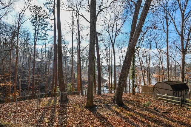 3417 The Trail Road, Gainesville, GA 30501