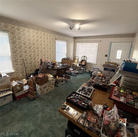 965 Adelaide Avenue SE, Warren, OH 44484